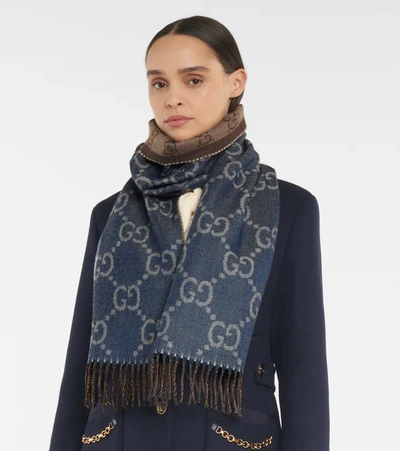 Shop Gucci Gg Jacquard Wool Scarf In Navy/light Brown