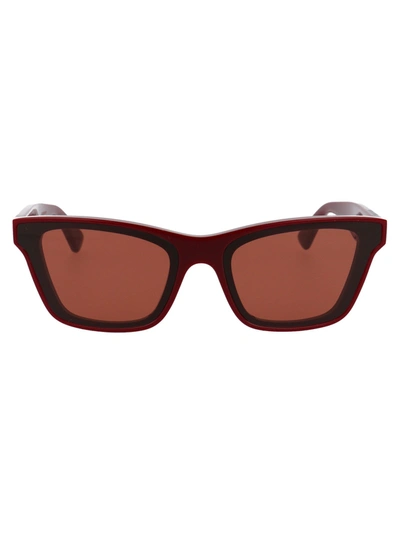 Shop Bottega Veneta Eyewear Cat In Red