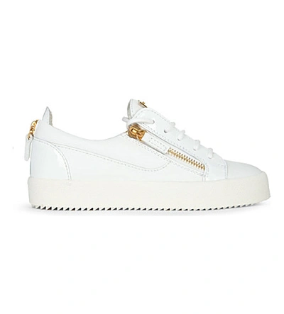 Shop Giuseppe Zanotti Bucks Low-top Leather Sneakers In White