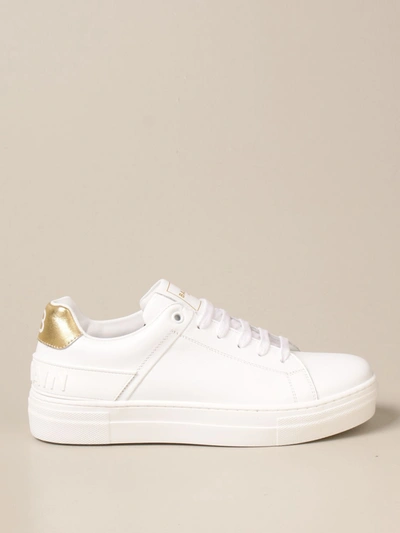 Shop Balmain Sneakers In Smooth Leather In White 1