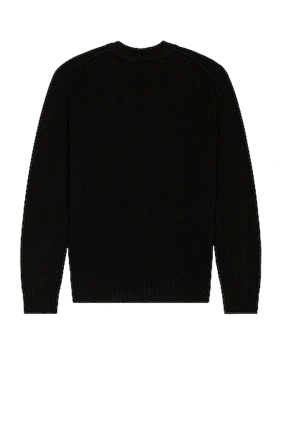 Shop Frame The Crew Neck Cashmere Sweater In Noir