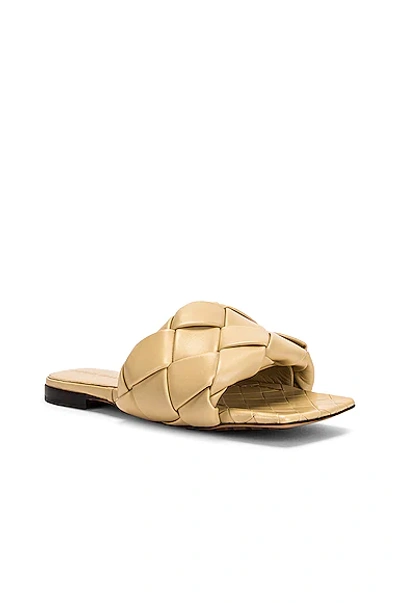 Bottega Veneta Quilted Leather Lido Flat Sandals In Porridge