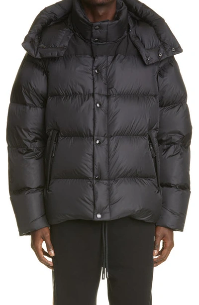 Shop Burberry Lockwell Detachable Sleeve Down Puffer Coat In Black