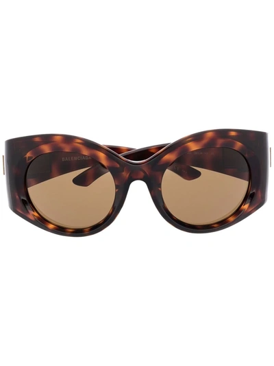Shop Balenciaga Bold Round-frame Sunglasses In Brown