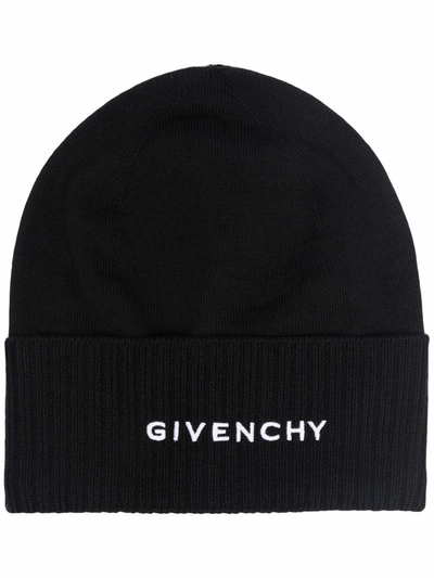 Shop Givenchy Logo Print Beanie In Schwarz