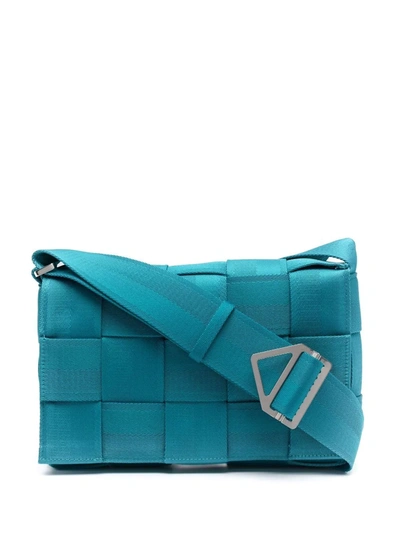 Shop Bottega Veneta Woven Shoulder Bag In Blau