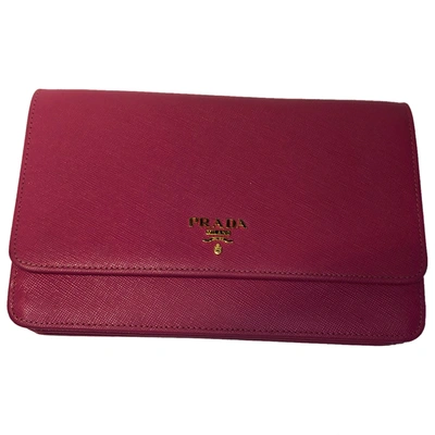 Pre-owned Prada Etiquette Leather Clutch Bag In Pink