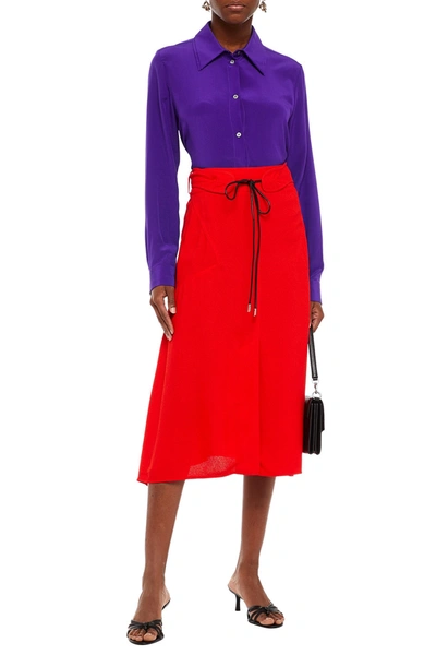 Shop Victoria Beckham Leather-trimmed Crepe Midi Skirt In Tomato Red