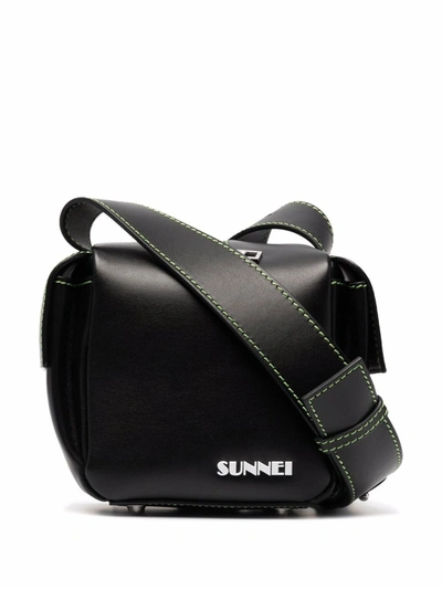 Shop Sunnei Logo Zipped Shoulder Bag In Schwarz
