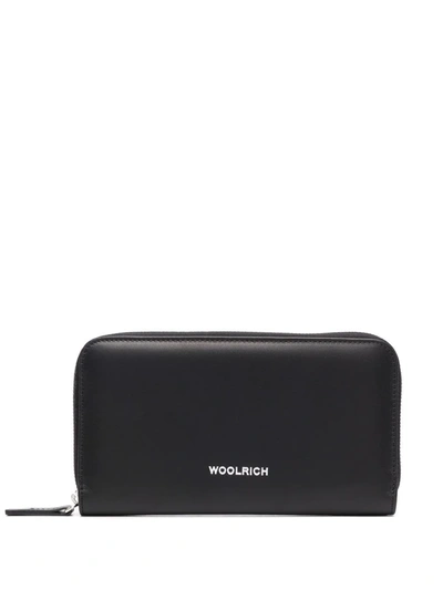 Shop Woolrich Logo-print Zip-around Wallet In Schwarz