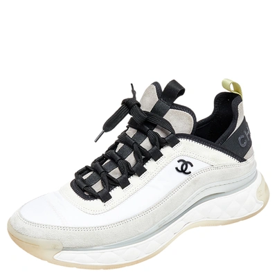 Pre-owned Chanel White Nylon And Suede Cc Low Top Sneakers Size Size 40.5