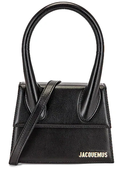 Shop Jacquemus Le Chiquito Moyen Bag In Black