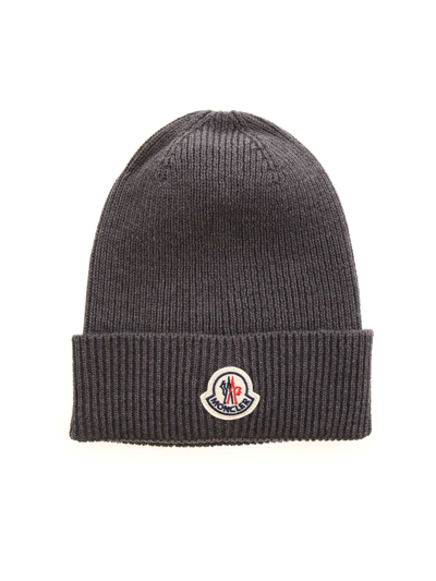 Shop Moncler Logo Patch Knitted Beanie In Grey