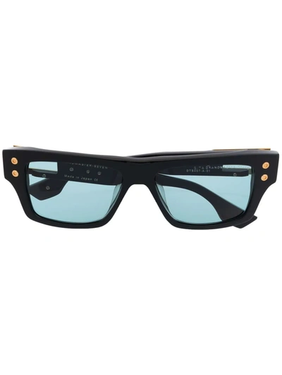 Shop Dita Eyewear Rectangular Tinted Sunglasses In Schwarz