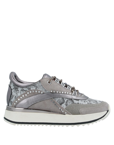 Alma En Pena Sneakers In Dove Grey | ModeSens