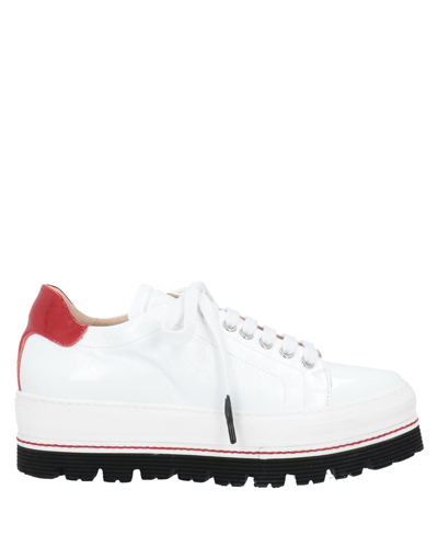 Shop Laura Bellariva Sneakers In White