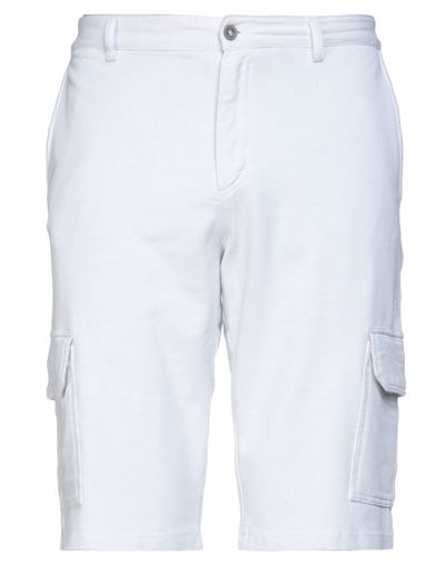 Shop Alpha Studio Man Shorts & Bermuda Shorts White Size 34 Cotton, Elastane