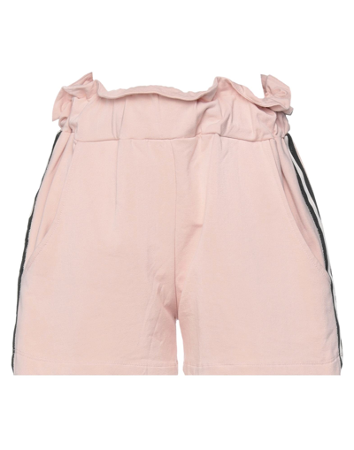 Shop Le Volière Woman Shorts & Bermuda Shorts Pink Size L Cotton, Elastane