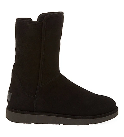 Ugg Abree Short Suede Ankle Boots In Black