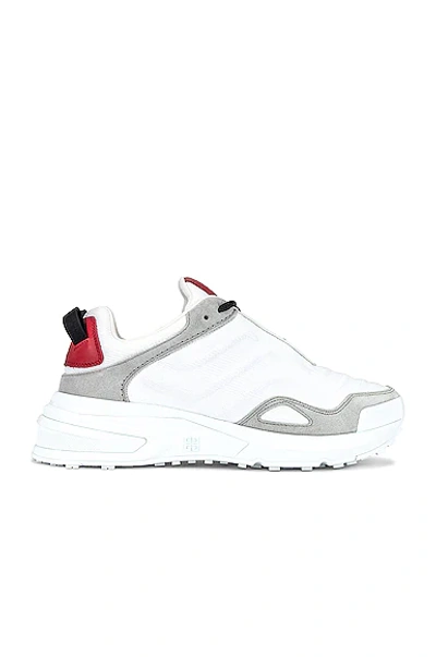 Shop Givenchy Giv 1 Light Runner In Grey White & Red