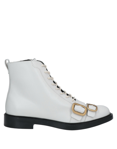Shop Tod's Woman Ankle Boots White Size 7.5 Leather