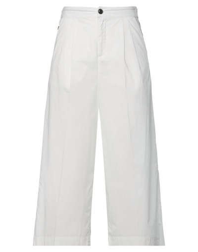 Shop Woolrich Woman Cropped Pants White Size L Cotton