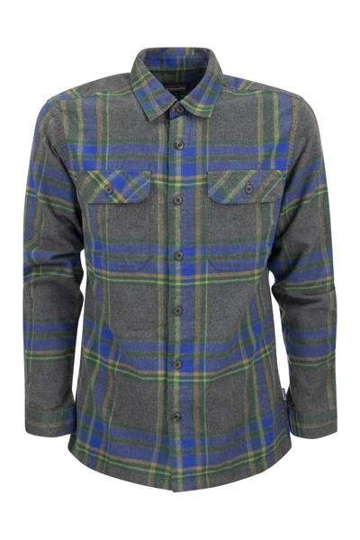 Shop Patagonia Men's Long-sleeved Organic Cotton Midweight Fjord Flannel Shirt In Grey
