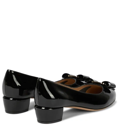 Shop Ferragamo Vara Patent Leather Ballet Flats In Nero