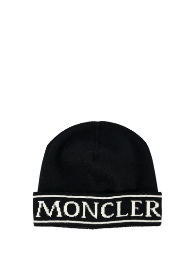 Shop Moncler Kids Beanie For Unisex In Black