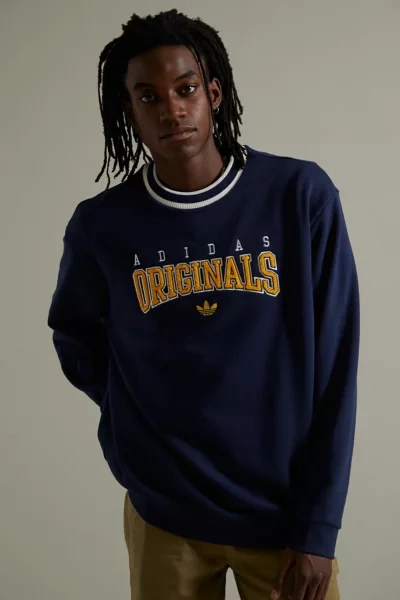 Adidas vintage crew neck top