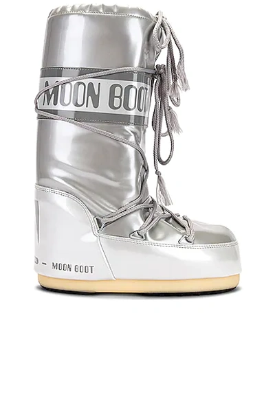 Shop Moon Boot Icon Vinile Met Boot In White