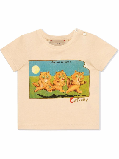 Shop Gucci Cat-chy Print T-shirt In Neutrals