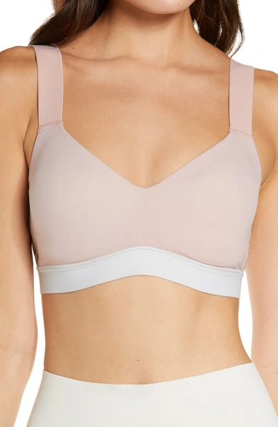 Shop Natori Dynamic Contour Underwire Sports Bra In Antique / Mink