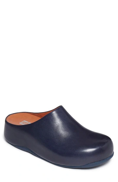 Shop Fitflop 'shuv™' Leather Clog In Midnight Navy