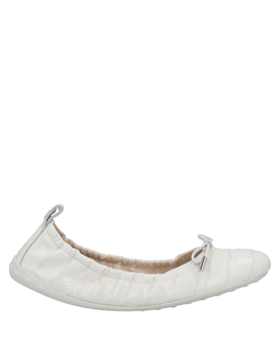 Shop Tod's Woman Ballet Flats Ivory Size 8 Soft Leather In White