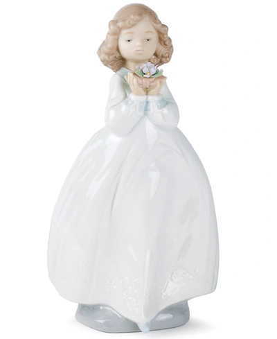 Lladrò Nao By Lladro Flower Girl Collectible Figurine