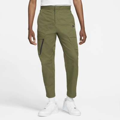 Shop Nike Men's  Sportswear Tech Essentials Woven Unlined Cargo Pants In Green