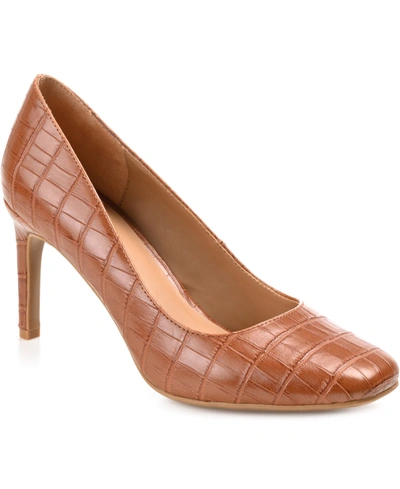 Journee Collection Monalee Pump In Brown