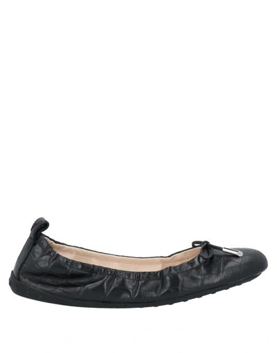 Tod's Crocodile Effect Leather Ballerina Shoes In Black