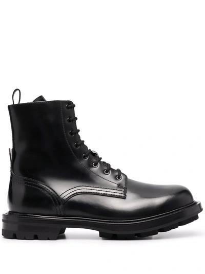 Shop Alexander Mcqueen Polished Lace-up Boots In Schwarz
