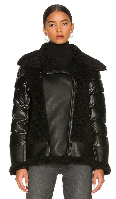 Shop Jocelyn Faux Sherpa Moto Jacket In 黑色