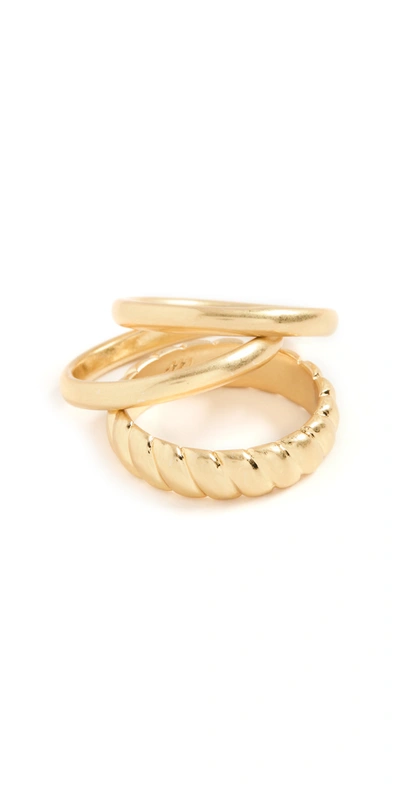 Shop Madewell Shrimp Stacking Rings In Vintage Gold