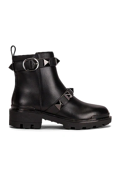 Valentino Short Roman Stud Boots In Nero