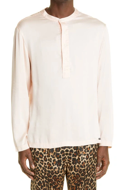 Shop Tom Ford Henley Stretch Silk Pajama Shirt In Antique Pink