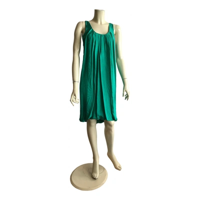 Pre-owned Mcq By Alexander Mcqueen Mid-length Dress In Green