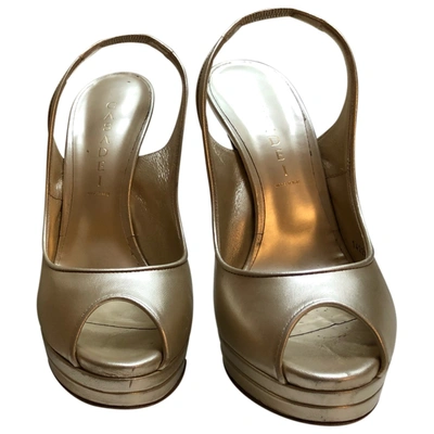 CASADEI Pre-owned Leather Sandals In Gold