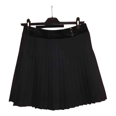 Pre-owned Hugo Boss Wool Mini Skirt In Black