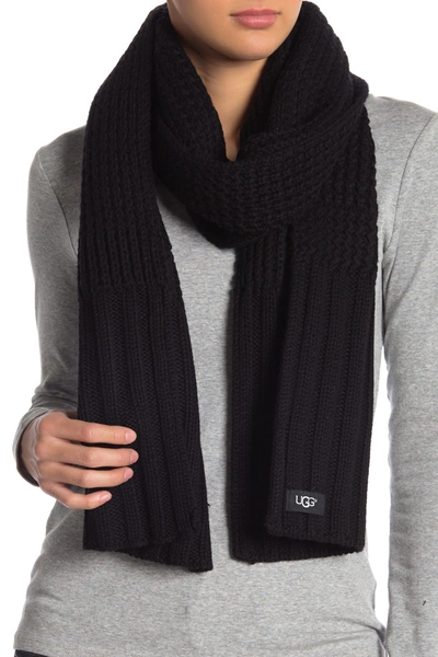 UGG UGG® TEXTURED KNIT SCARF 