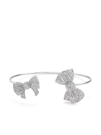 Shop David Morris 18kt White Gold Beau Diamond Double-bow Bangle Bracelet In Silber
