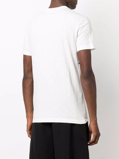 Shop Versace T-shirt Con Dettaglio Greca In White